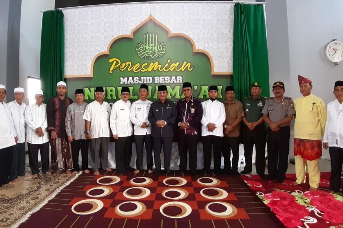 Kunjungi Kecamatan Tanah Merah, Bupati penuhi sejumlah agenda kegiatan