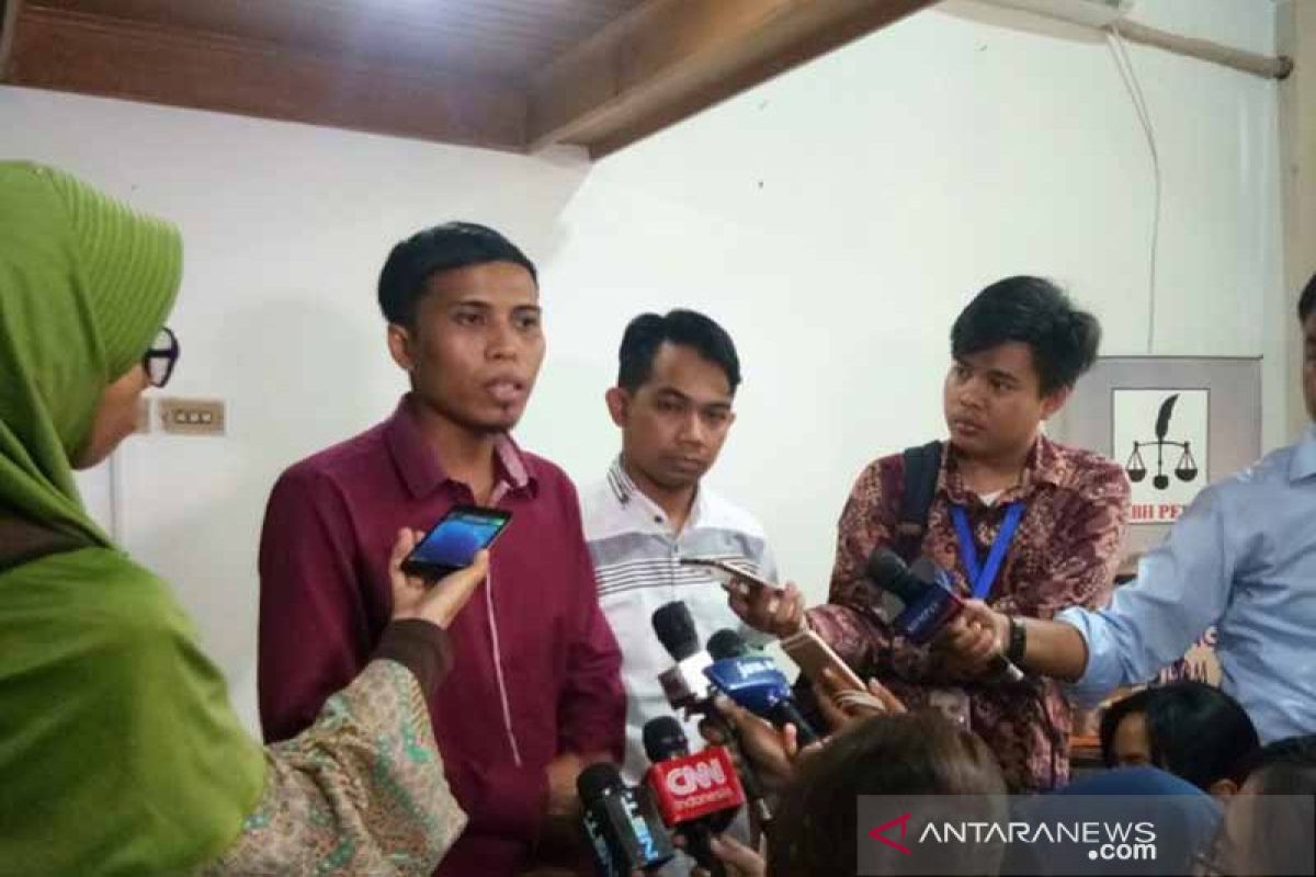 Gabungan LSM desak Presiden Jokowi berikan amnesti Baiq Nuril