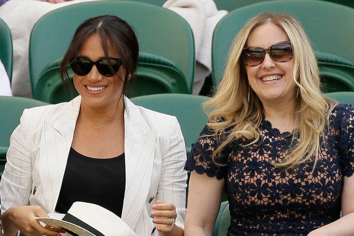 Meghan rela keluar istana demi Serena Williams sang sahabat