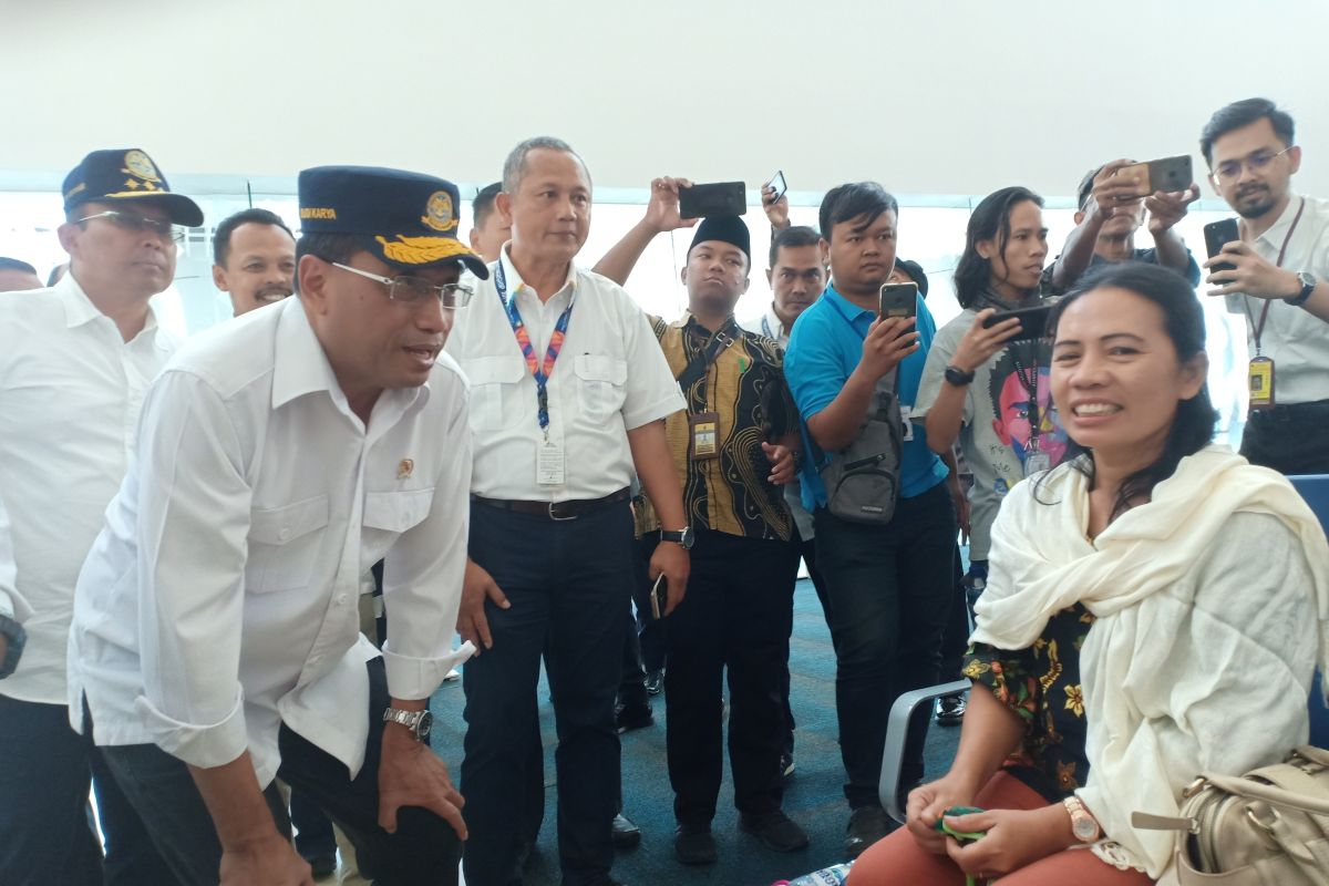 Menhub tinjau Bandara Kertajati sekaligus rapat dengan Pemprov Jabar