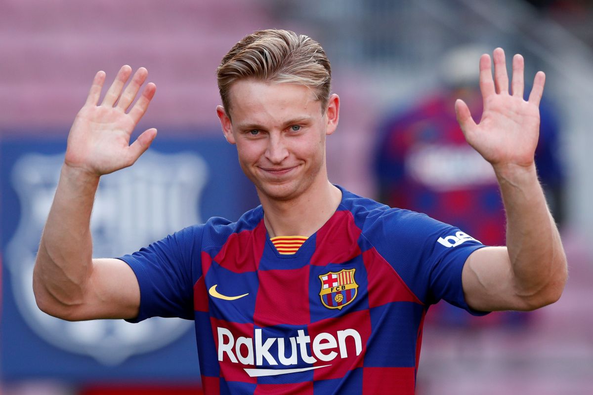 Alasan De Jong pilih Barcelona