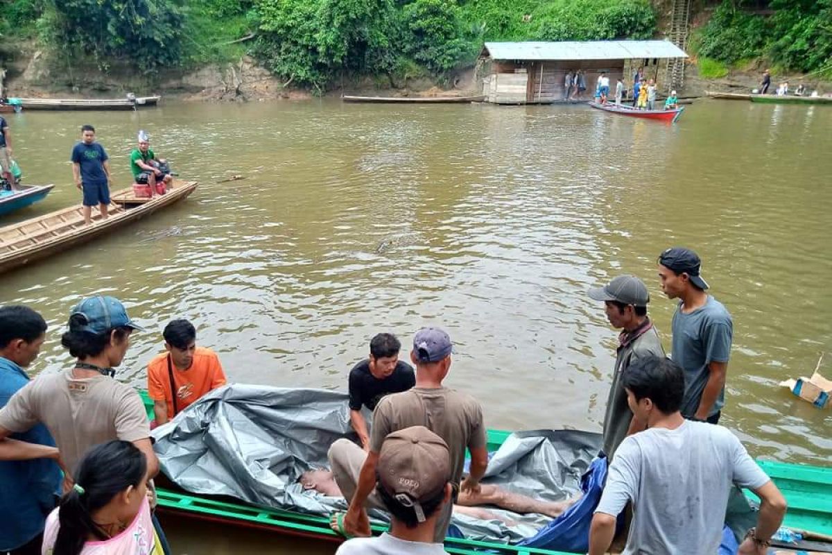 Honorer puskesmas tewas tenggelam di Sungai Kayan