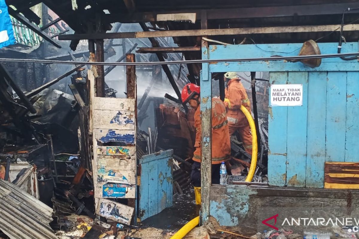 Kebakaran melanda Sekolah Pelita di Jakarta Barat