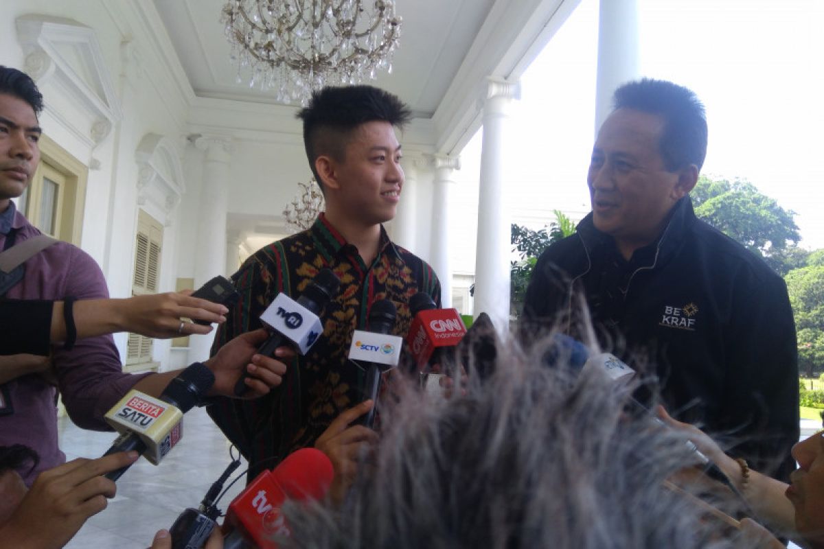 Presiden Jokowi dan Rich Brian bahas musik di Istana Bogor