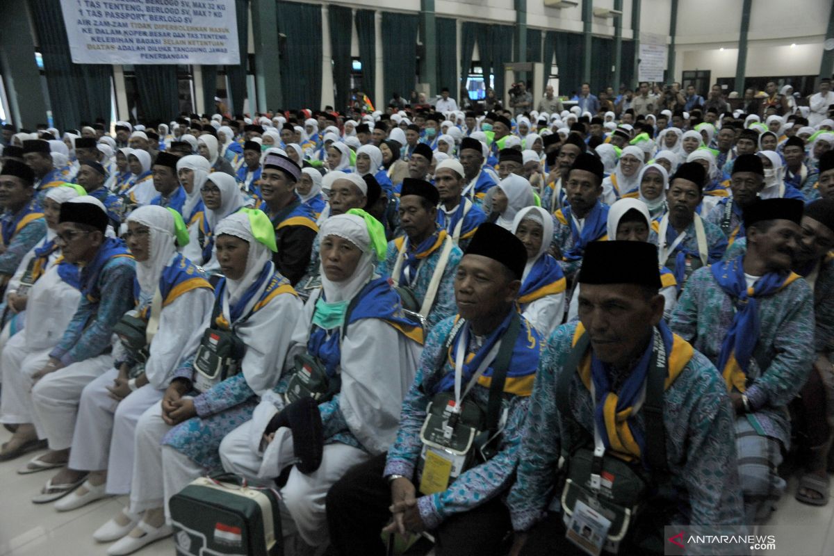 Kloter pertama Embarkasi Palembang telah berangkat ke tanah suci