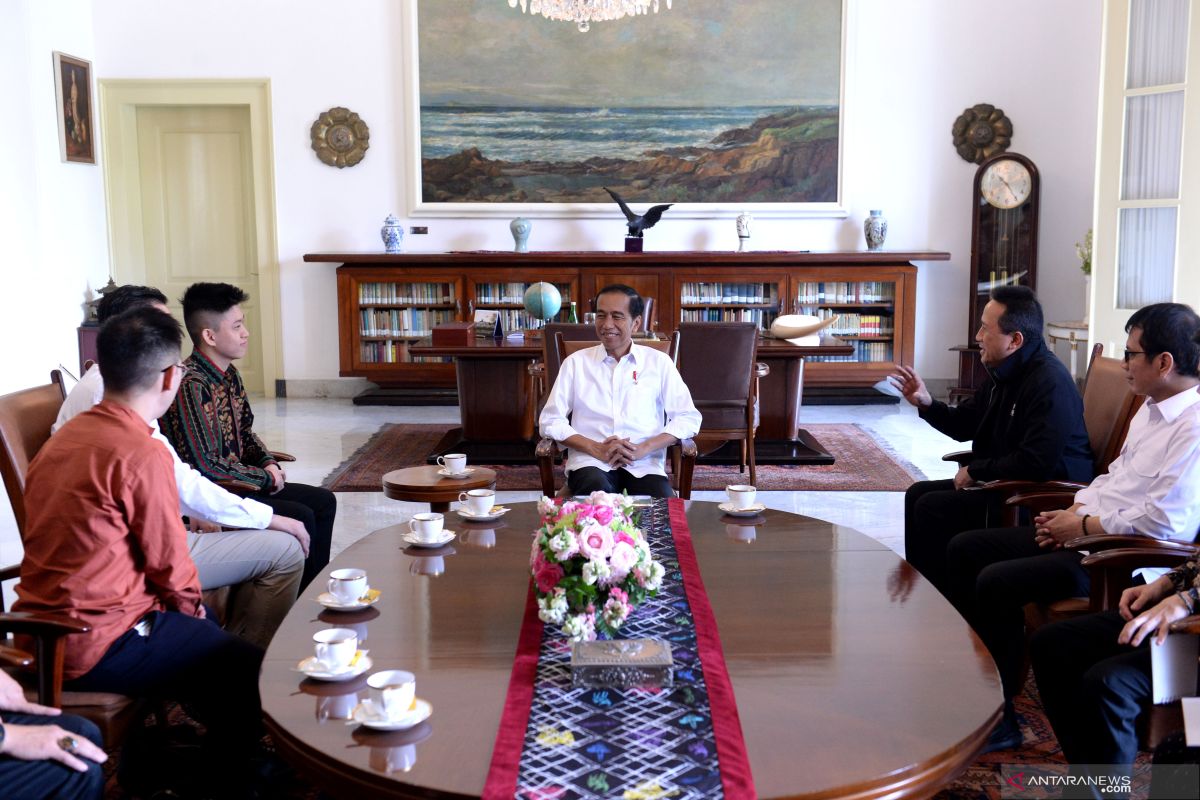 Presiden Jokowi terima Rapper Rich Brian di Istana Bogor