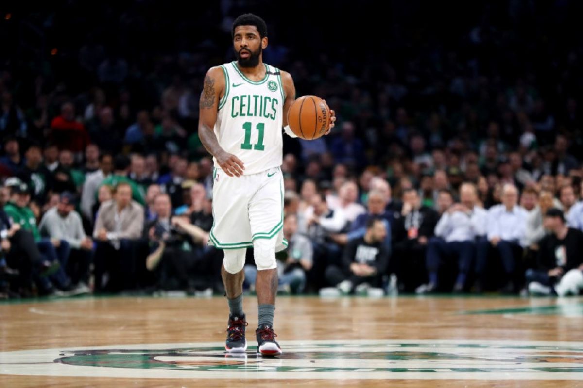 Kyrie Irving berlabuh di Brooklyn Nets