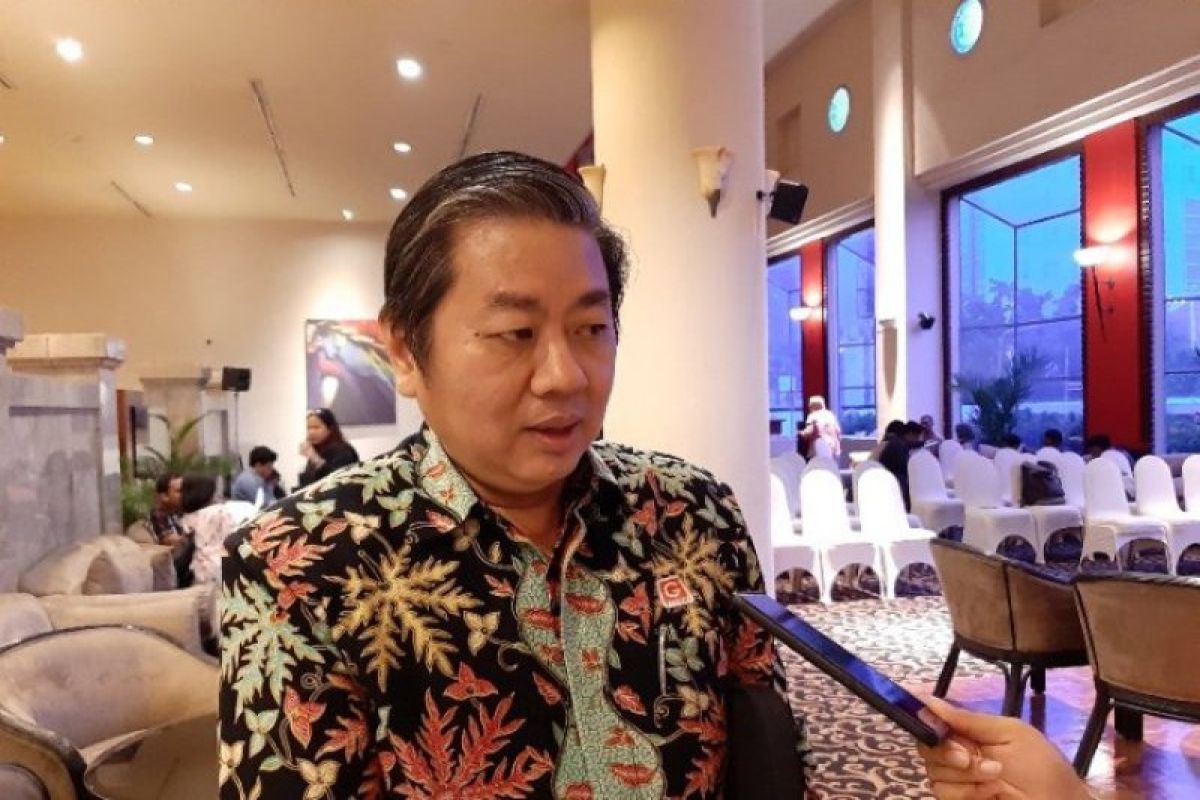 Kawasan industri dengan fasilitas perizinan menarik investor