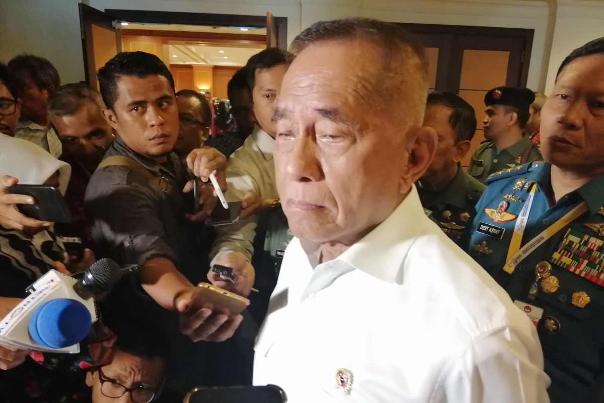 Menteri Pertahanan Ryamizard Ryacudu dukung anggota TNI daftar capim KPK