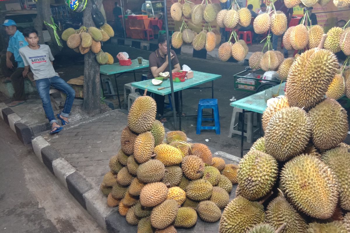 Kawasan Mangga Besar yang menjadi sentra durian di Jakarta Barat