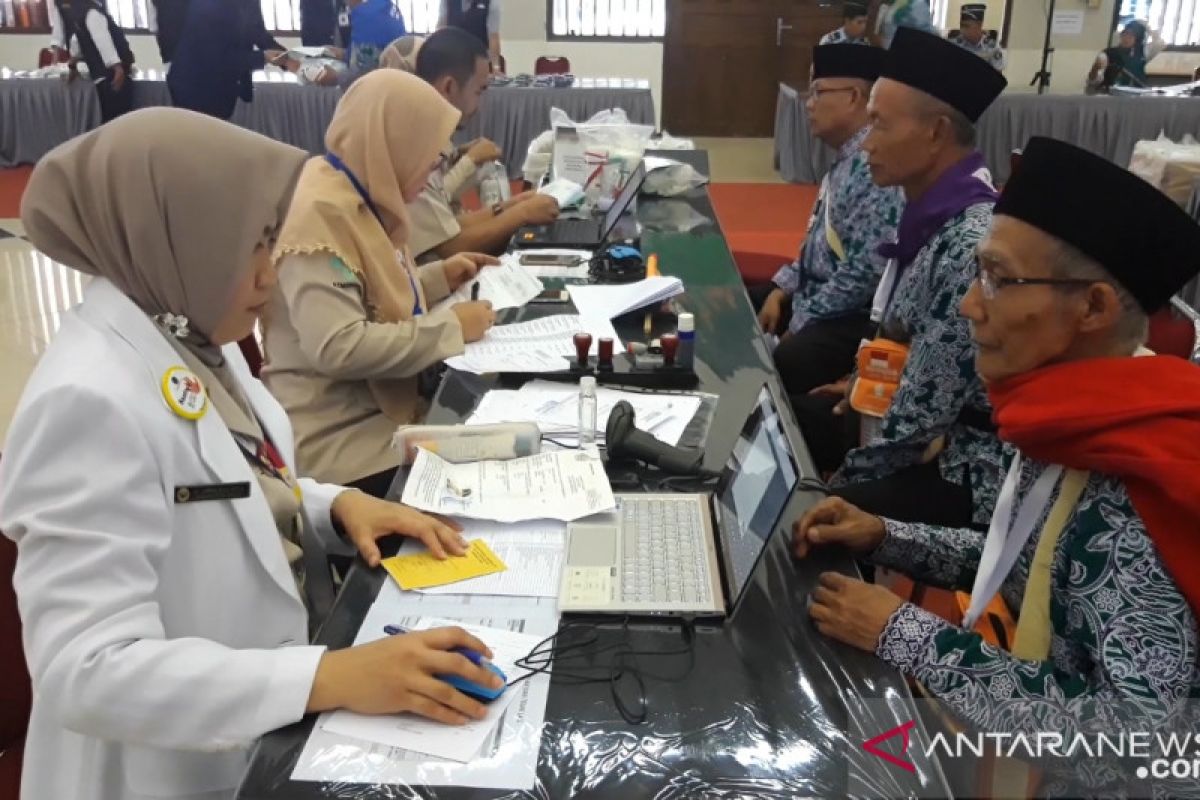 Dirujuk ke RS Haji Jakarta, empat calhaj Embarkasi Pondok Gede