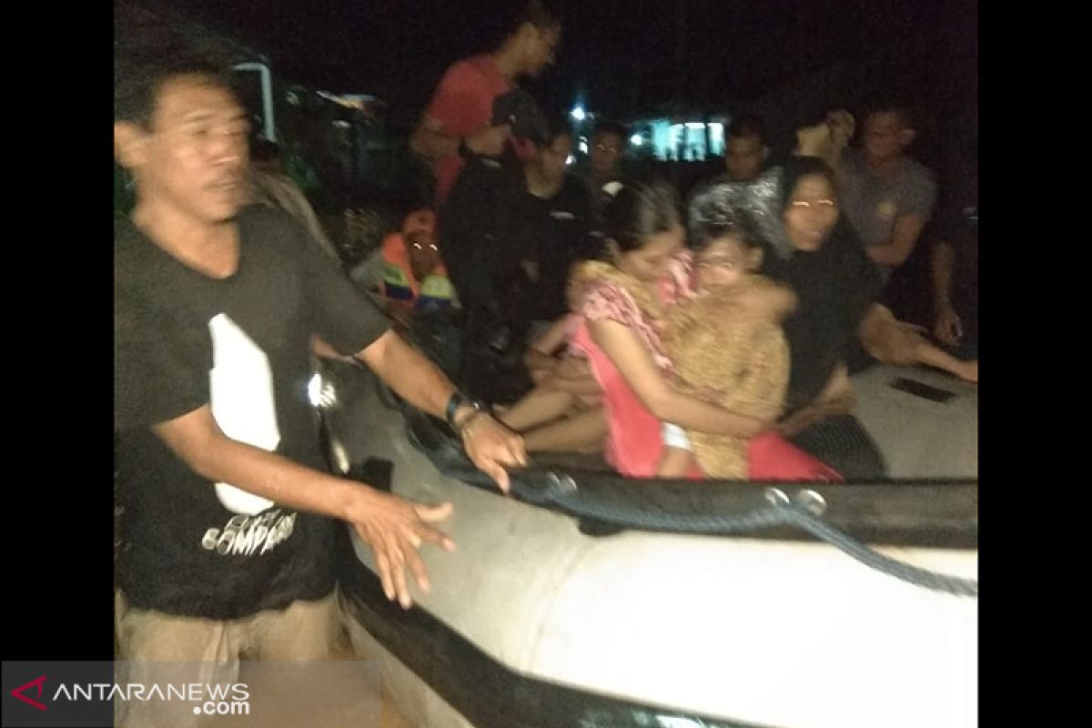 BPBD Bengkulu evakuasi korban banjir