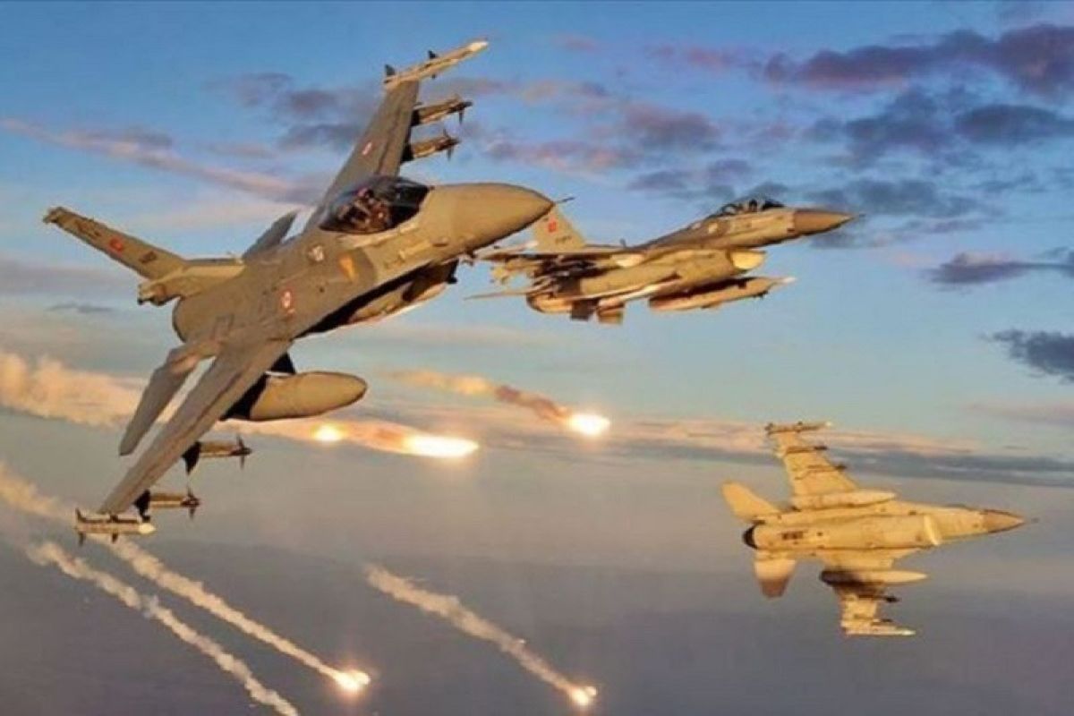 Jet tempur Turki "netralkan" dua petempur PKK di Irak utara