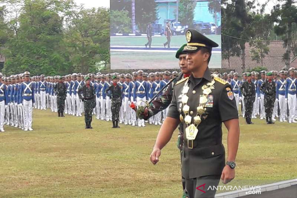 Kasad sebut pencarian helikopter di Papua terus dilakukan