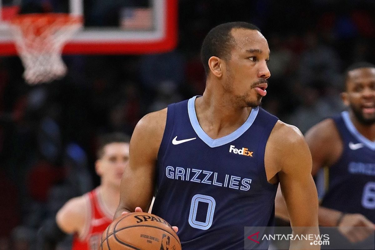 Los Angeles Lakers boyong Avery Bradley dari Grizzlies