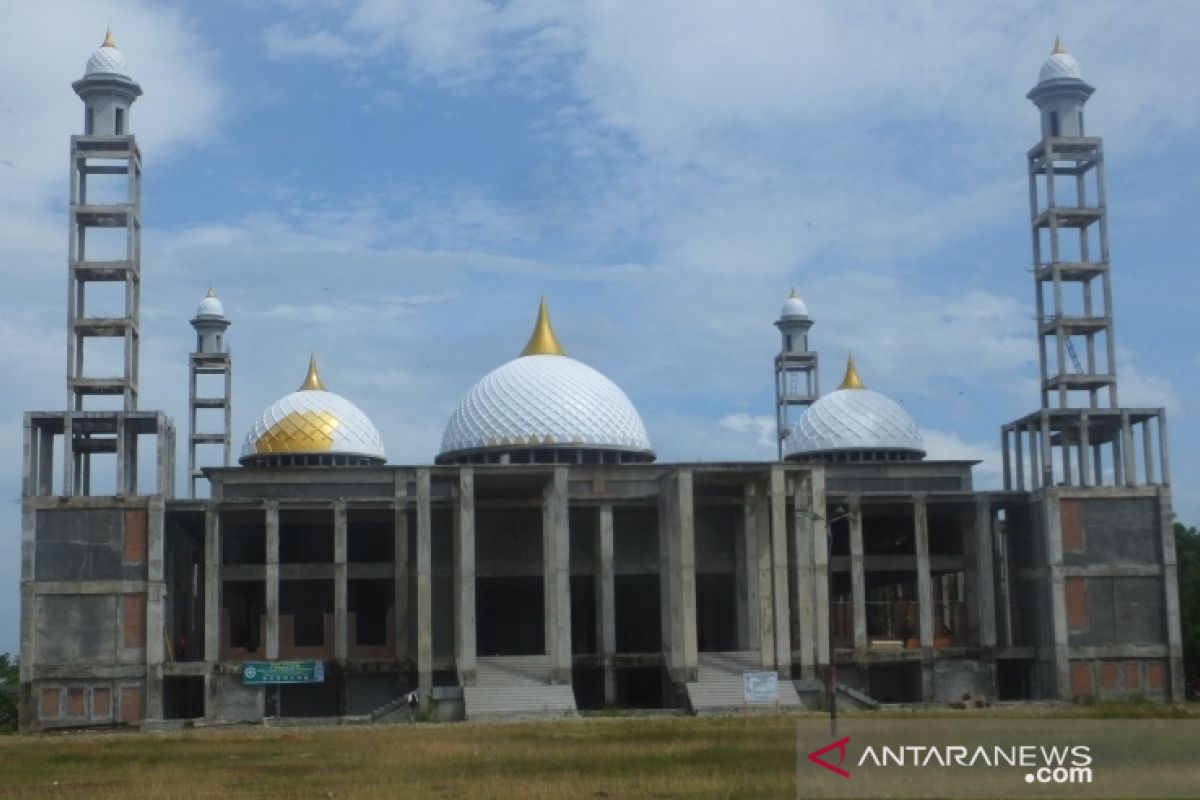 Tim Pansus DPRA puji pembangunan Masjid Agung Abdya