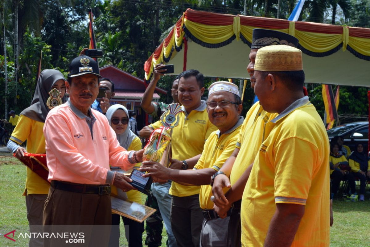 Mukhrin, Wali Nagari Tanjung terbaik se-Sijunjun 2019