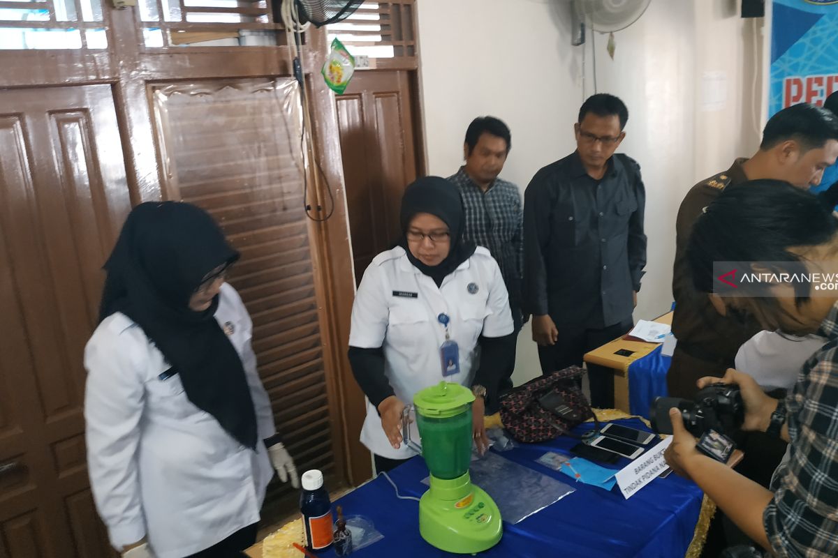 BNN Kalbar musnahkan 400 butir ekstasi gunakan blender