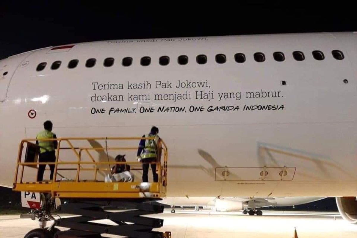 Maskapai Garuda jelaskan "Terima Kasih Pak Jokowi" untuk pelepasan calon haji