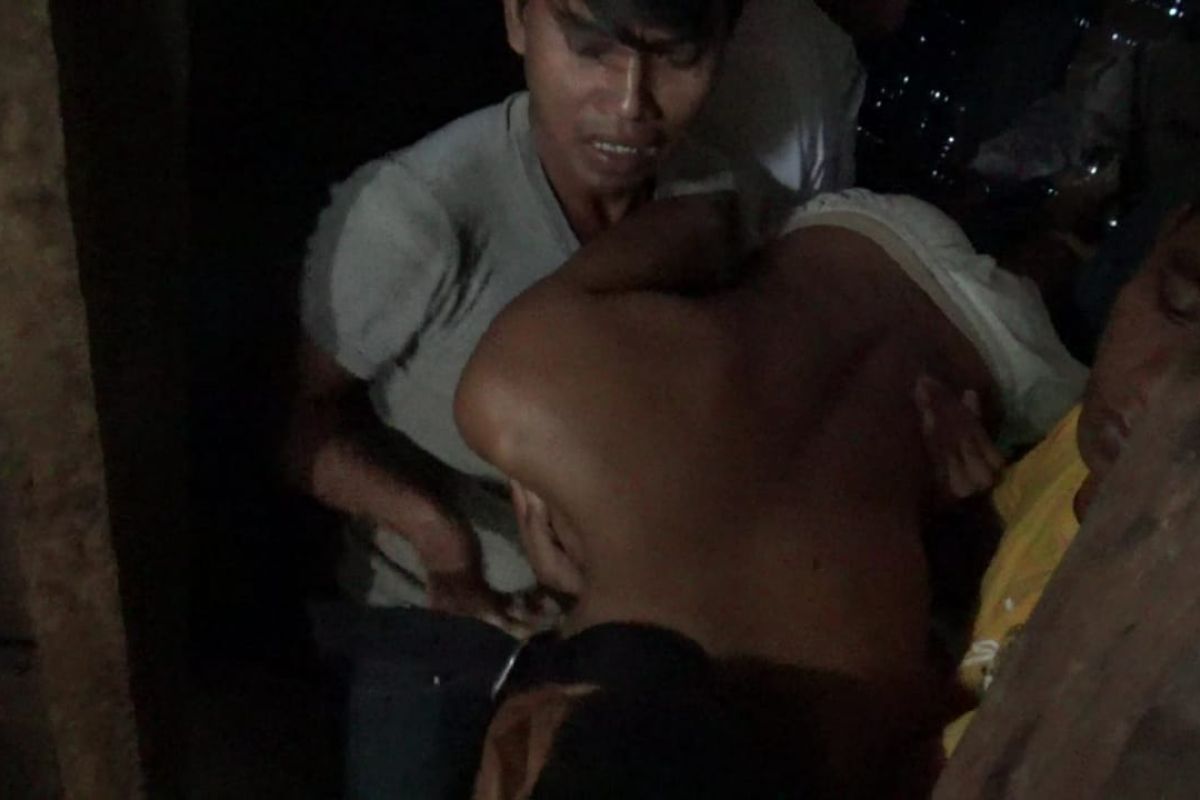 Seorang pemuda nekat gantung diri di kamar mandi