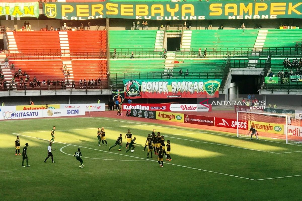 Barito Putera tahan Persebaya 0-0 di babak pertama