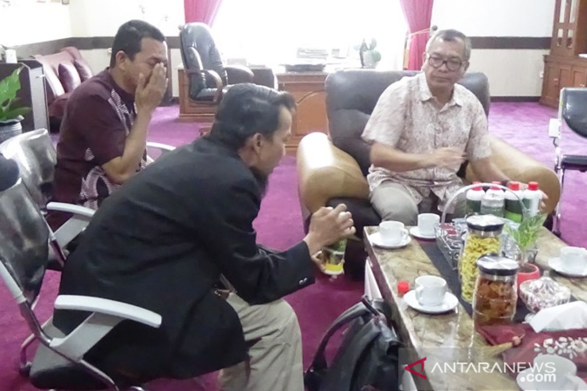 Payakumbuh City Government brought Malaysian fertilizer producers