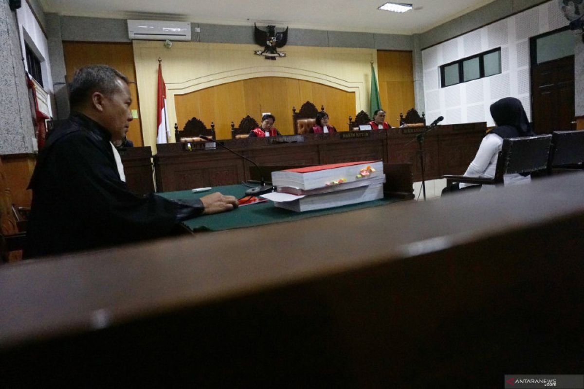 Kompol Tuti tidak ajukan eksepsi terhadap dakwaan suapnya