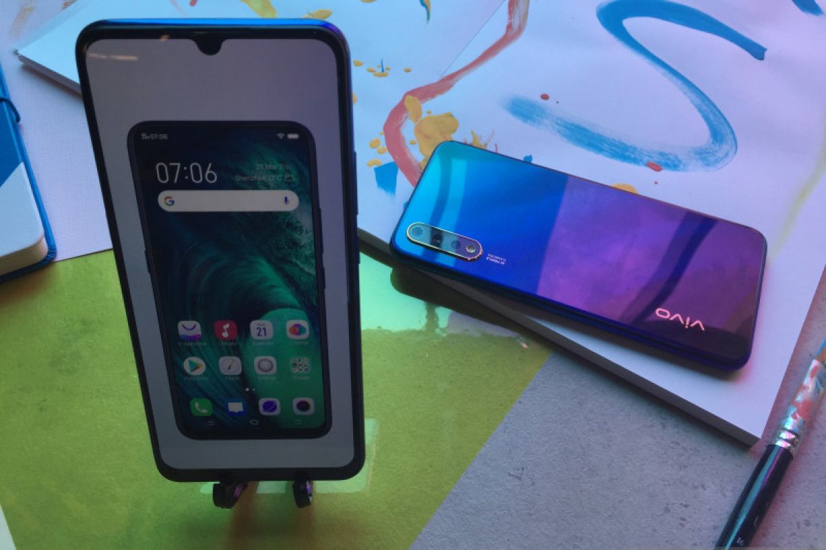 Vivo luncurkan ponsel S-Series