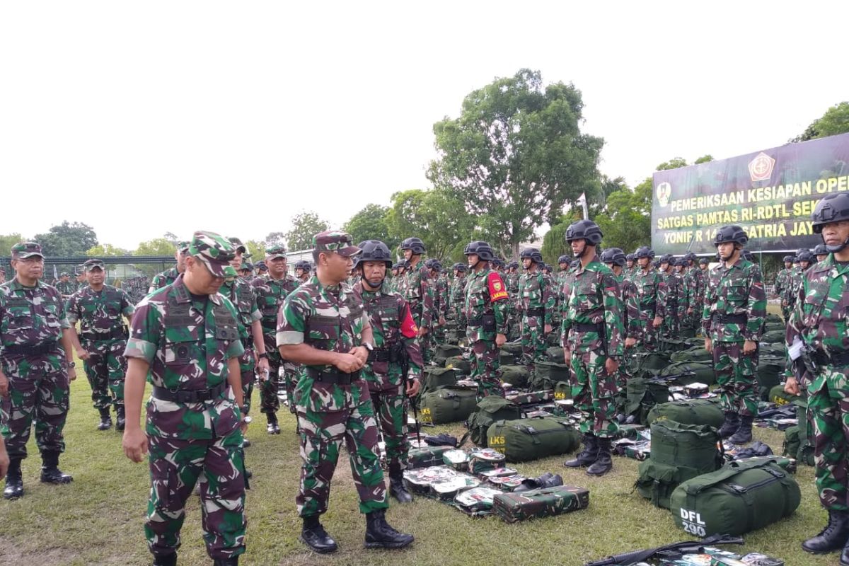 Pangdam Sriwijaya lihat kesiapan satgas pengaman wilayah perbatasan