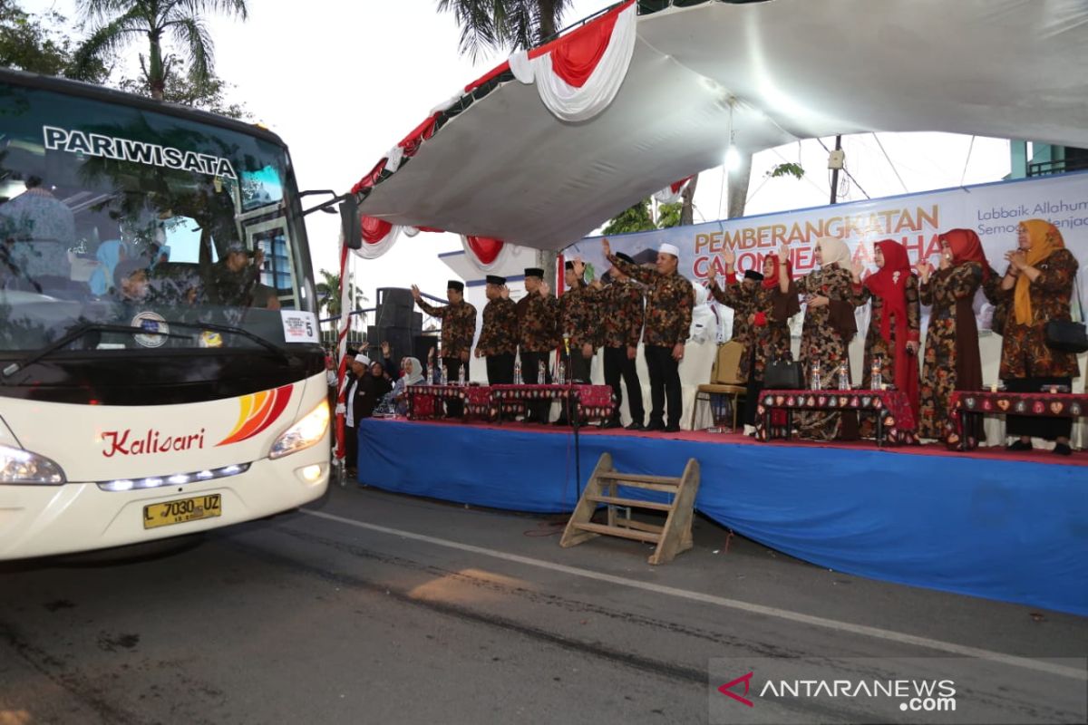 Bupati Sampang minta tenaga medis aktif periksa kesehatan calon haji