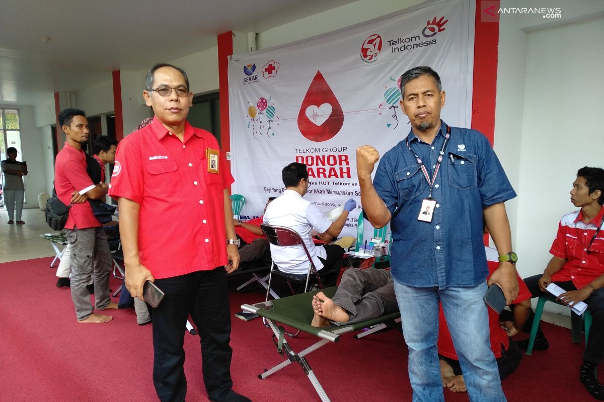 Sekar Telkom Kalteng gelar donor darah