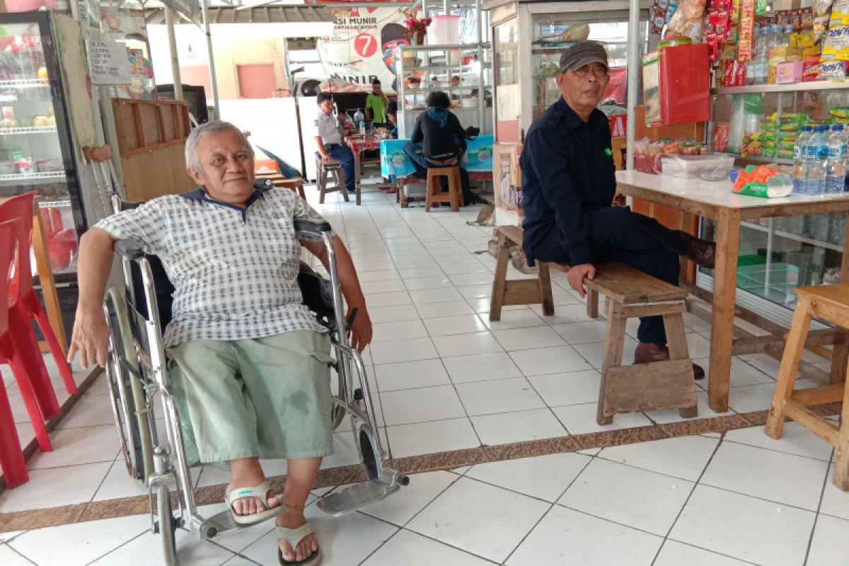 Pasar Lokbin Cililitan Jakarta punya lapak bagi penyandang disabilitas