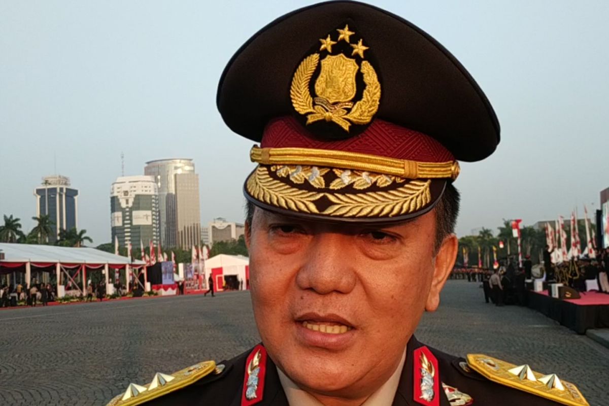 Presiden Jokowi menjadi inspektur upacara HUT Bhayangkara