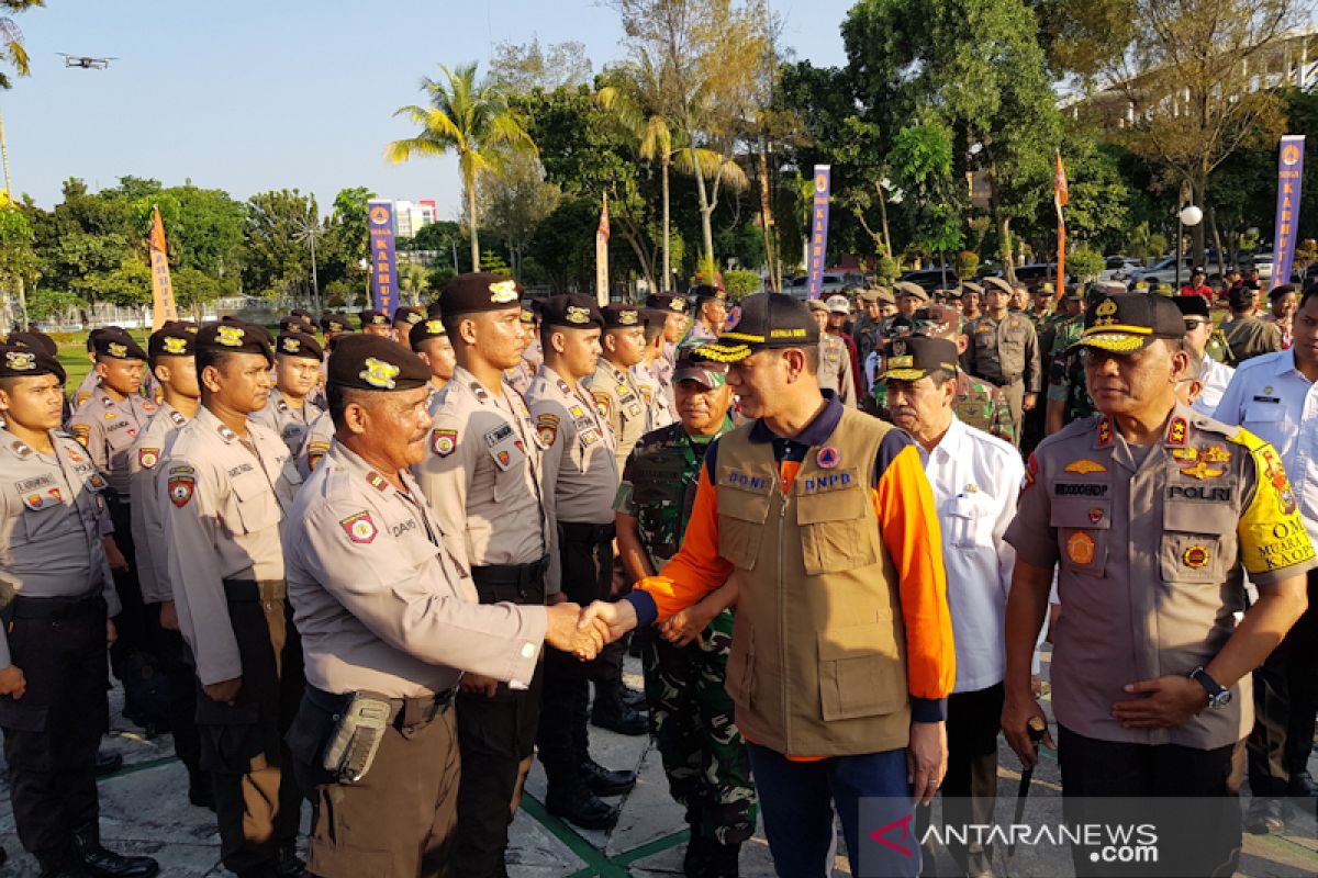Kepala BNPB minta Polda Riau jangan beri ruang untuk pembakar lahan