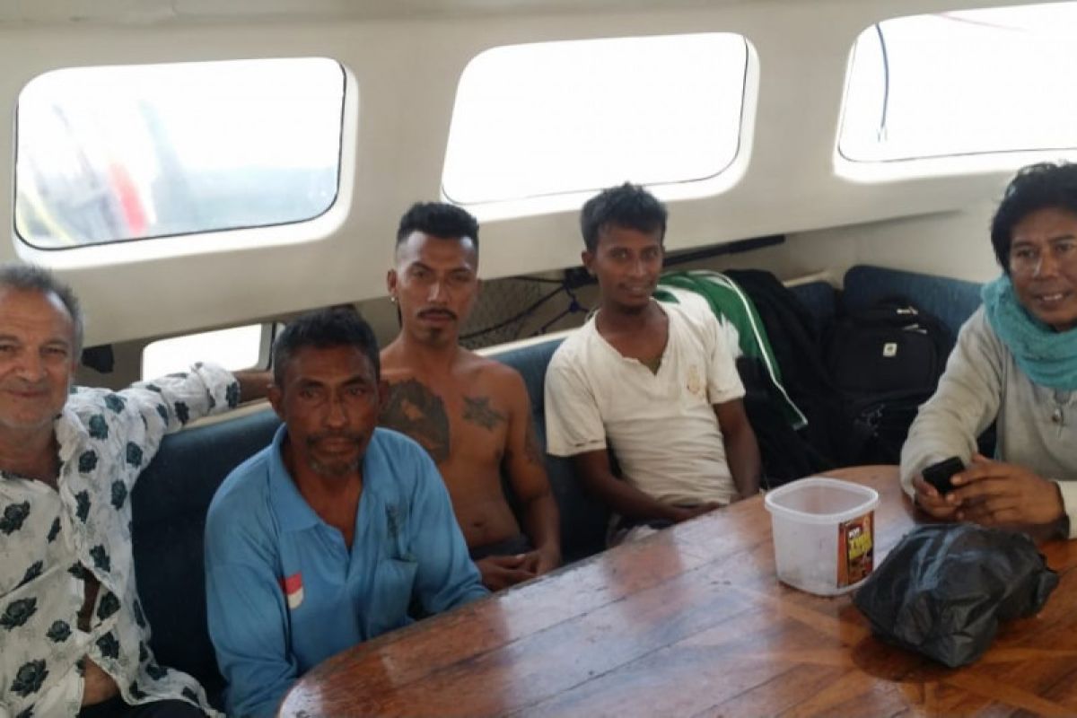 Kapal yacht Australia ditemukan di utara Pulau Sabu