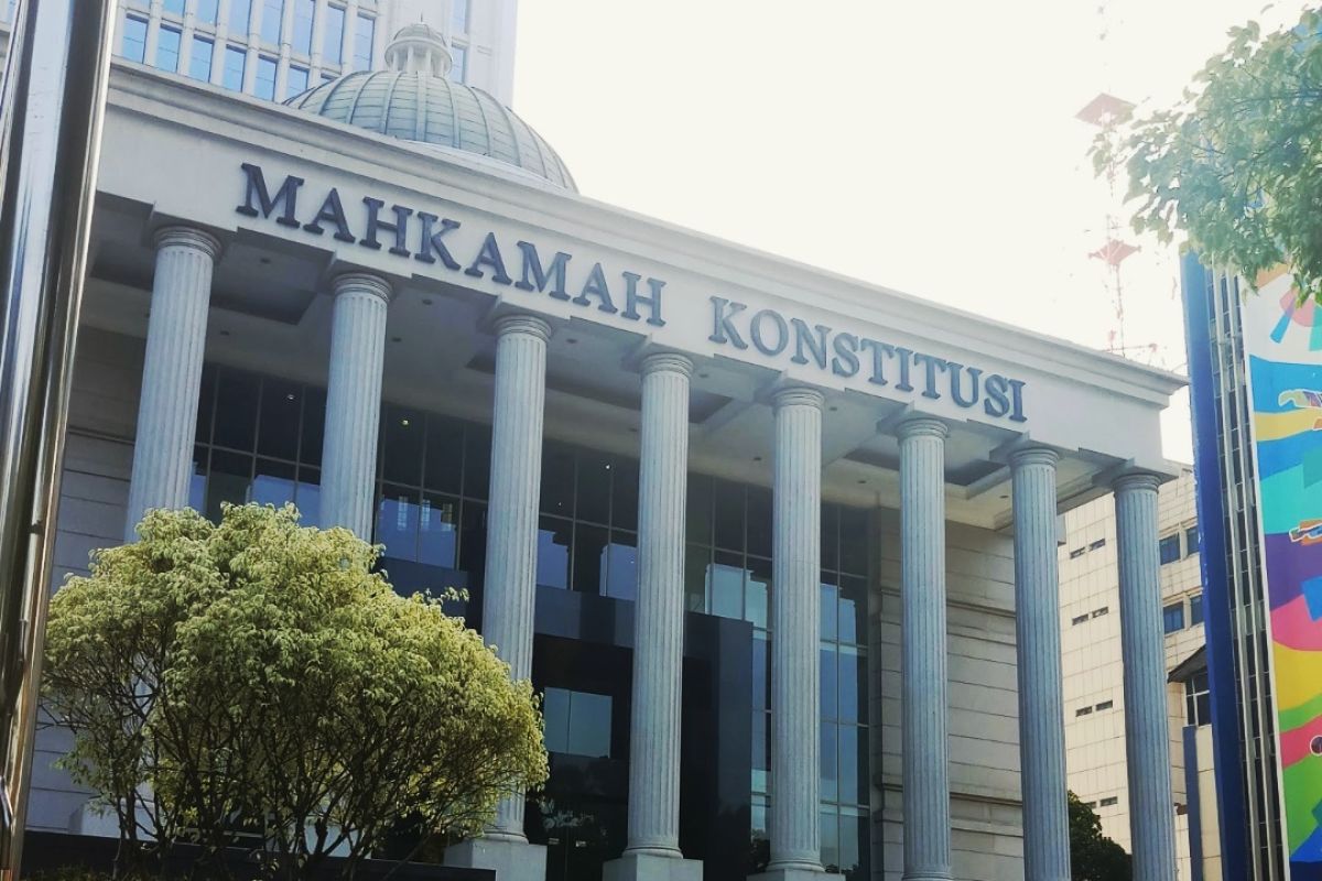 Mahkamah Konstitusi sidang PHPU legislatif sembilan provinsi