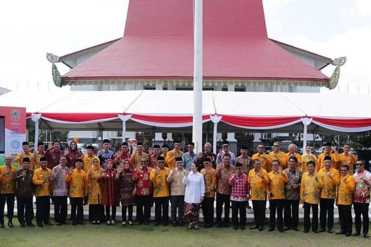 Hari Keluarga Nasional momentum penguatan keluarga