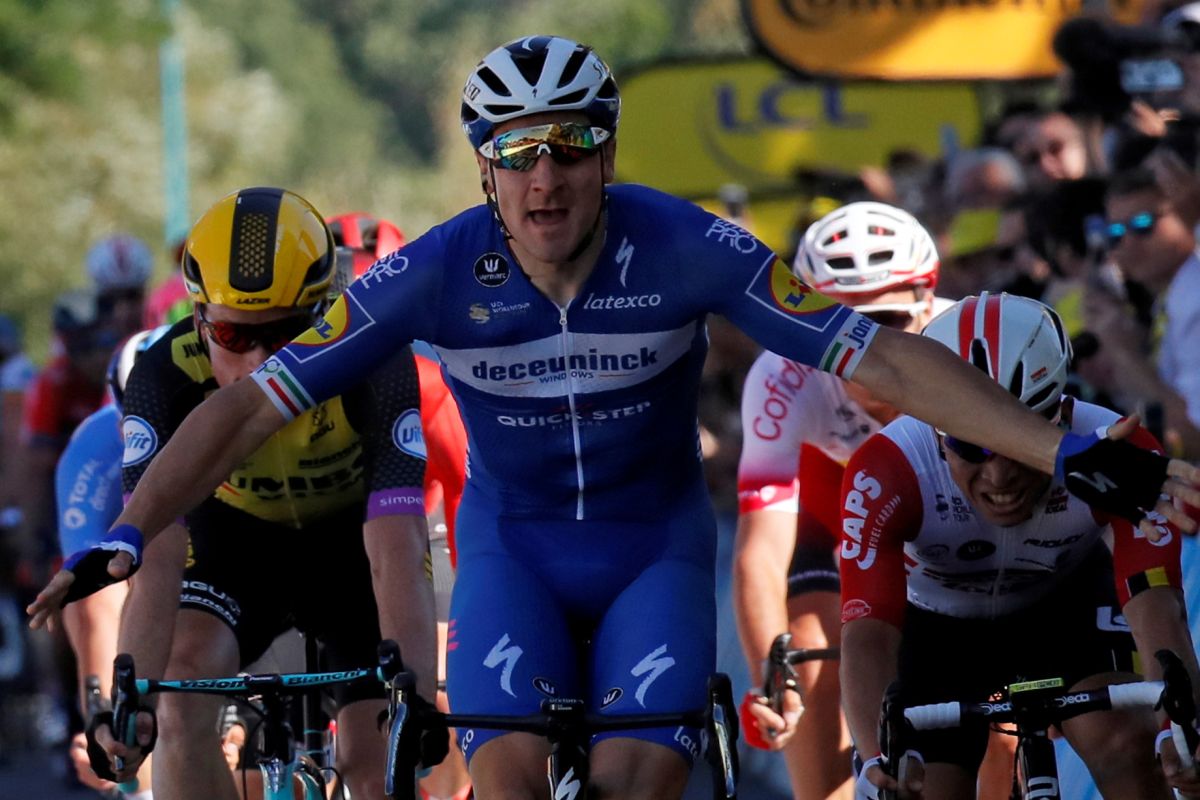 Pebalap Italia Elia Viviani raih kemenangan perdana di Tour de France