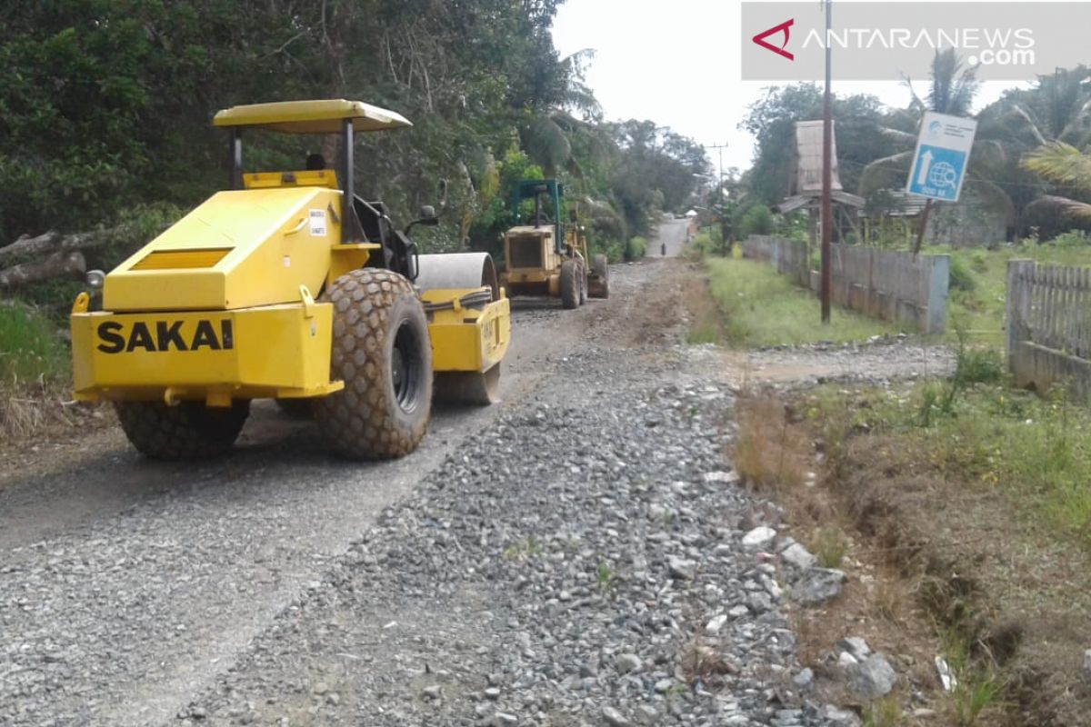 DPRD Kotabaru minta Pemda setempat genjot pembangunan infrastruktur