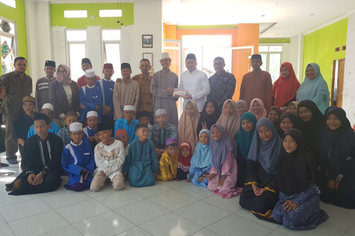 BBWM Bekasi salurkan dana CSR kepada anak yatim di LKSA