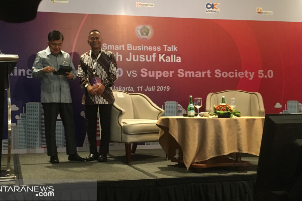 Wapres Jusuf Kalla: Pemberlakuan pajak digital masih menjadi masalah dunia