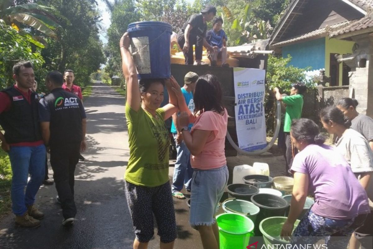ACT Bantu Ribuan Liter Air Bersih di Tengah Kekeringan