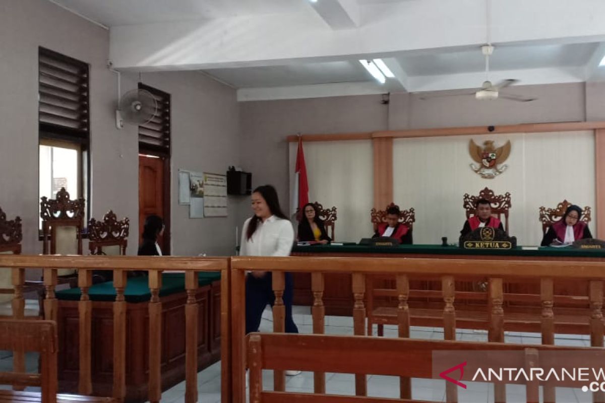 PN Denpasar penjarakan pemesan sabu dan ekstasi empat tahun