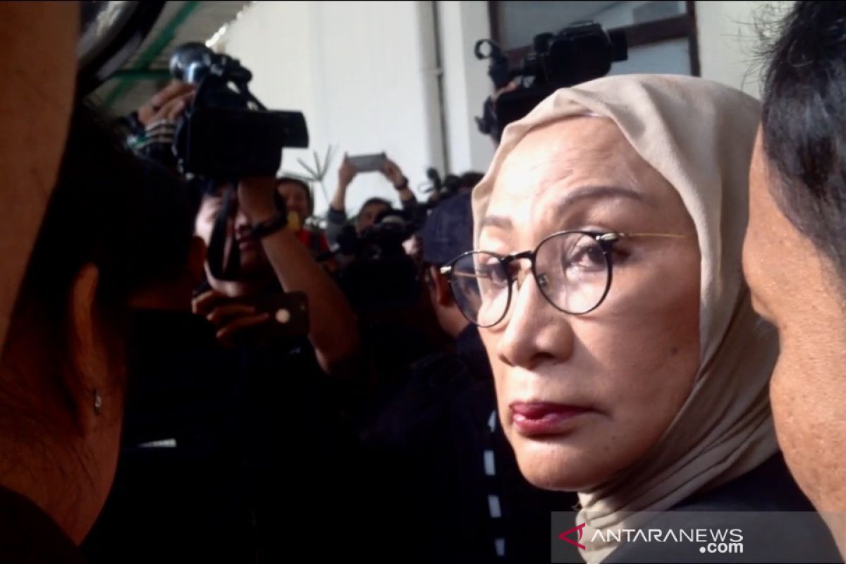 Ratna Sarumpaet hadiri pembacaan vonis hari ini