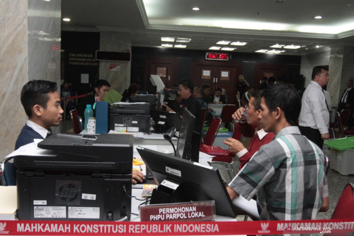 Sidang Pileg, keterangan berbeda muncul dalam sengketa Bengkalis