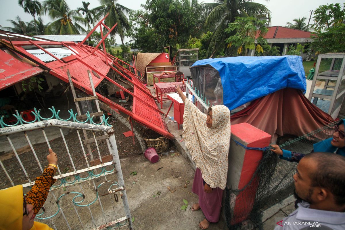 BPBD Aceh Utara masih mendata kerusakan akibat puting beliung