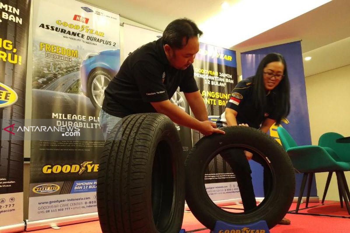 Jatim pasar potensial penjualan ban mobil penumpang