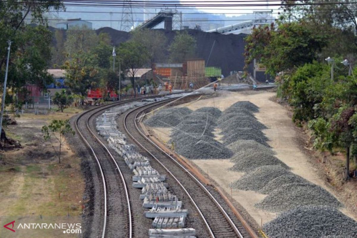 Jalur kereta Bukit Asam bakal lintasi Tol Kayuagung-Palembang