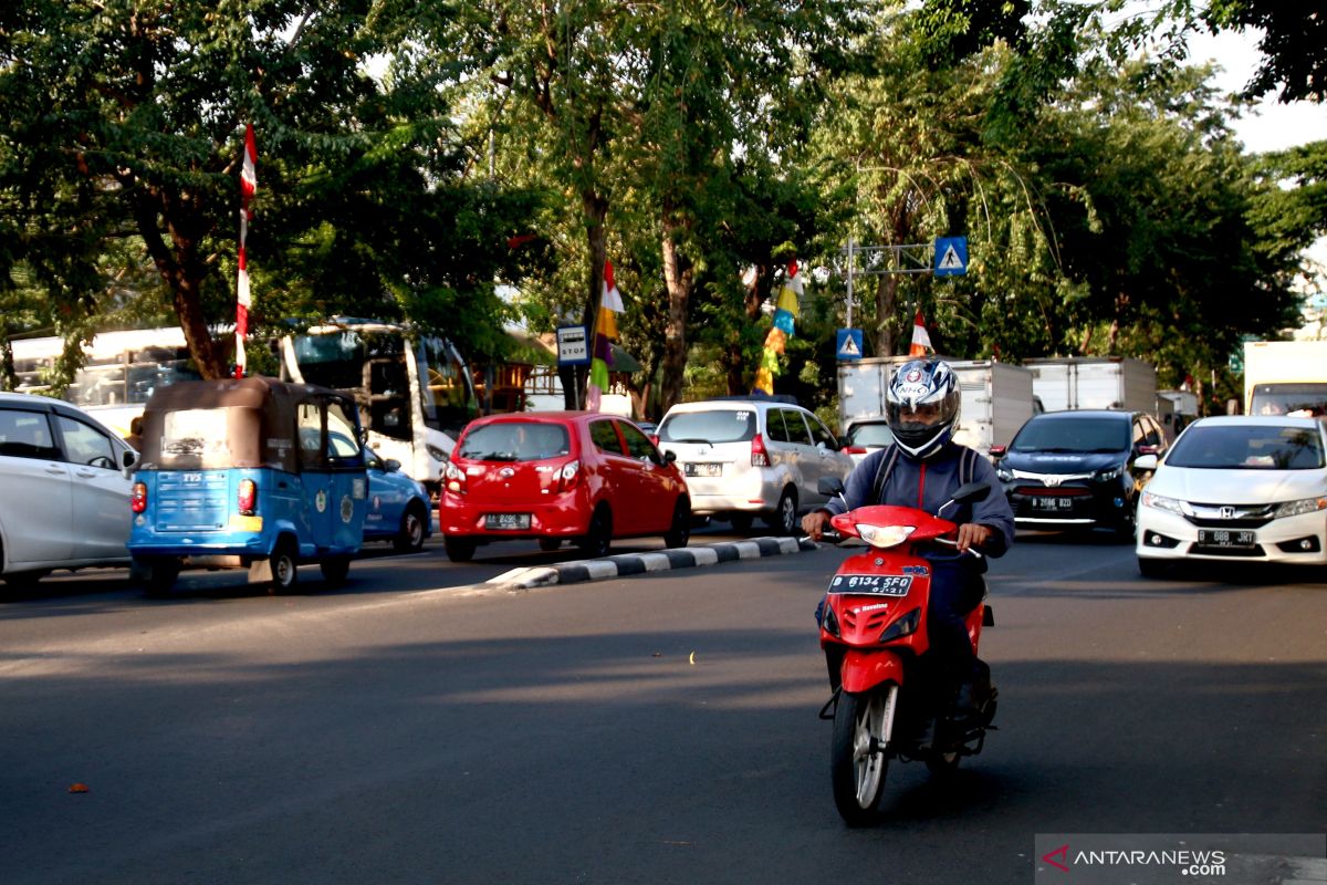 Jumat pagi Pegadungan miliki kualitas udara terburuk di Jakarta