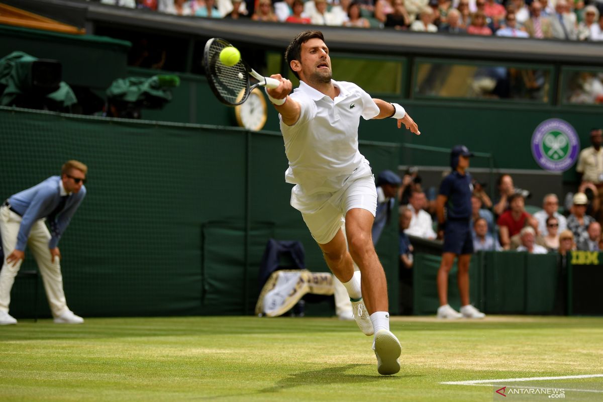 Djokovic tunggu calon lawan di final Wimbledon